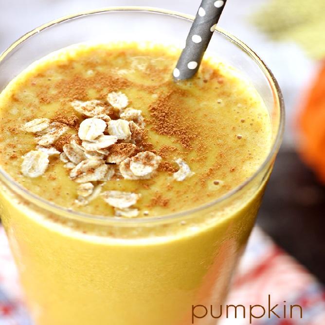 Specialty Gourmet Honey: Organic Ceylon Cinnamon Infused Raw Honey in Pumpkin Smoothie