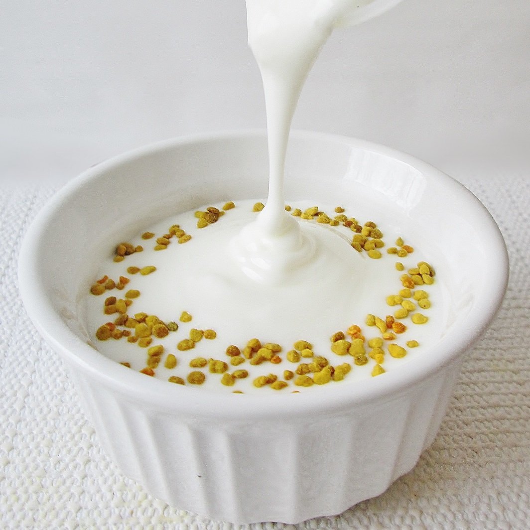 Raw Wild Florida All Natural Bee Pollen topping yogurt