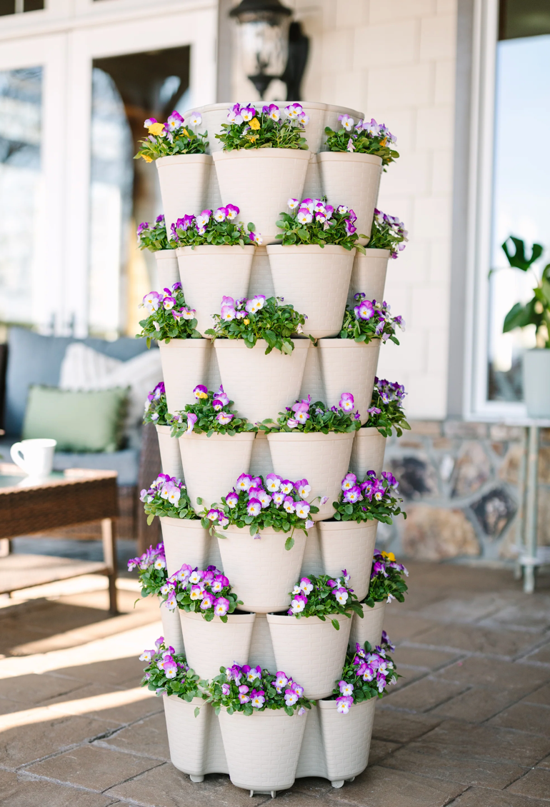 7 Tier Leaf Vertical Planter - Basket Weave Texture